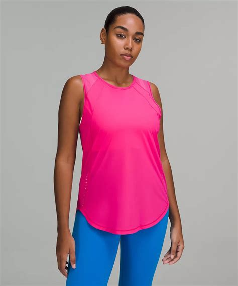 Yoga clothing brands. Things To Know About Yoga clothing brands. 